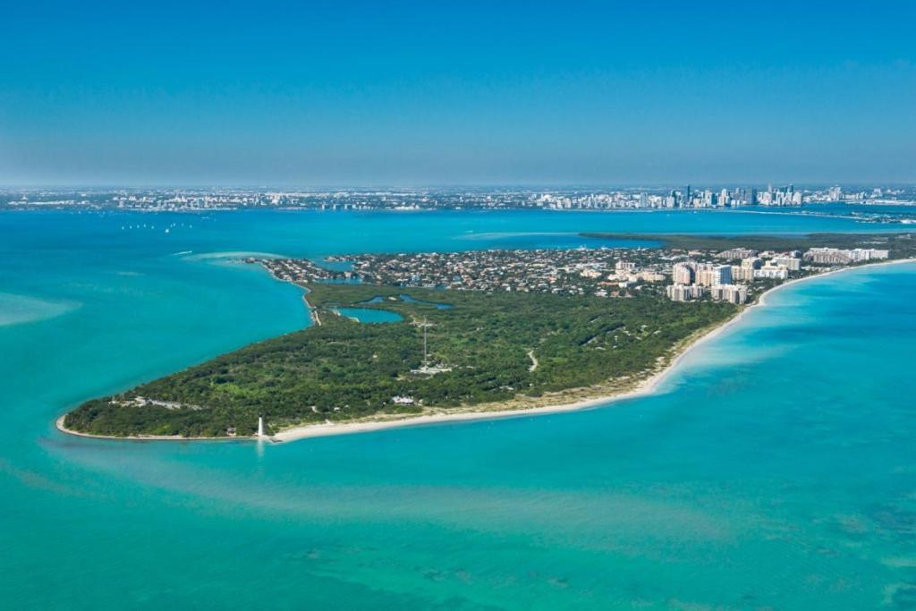 Gorgeous Beachy Chic Condo In Key Biscayne Miami Exterior photo