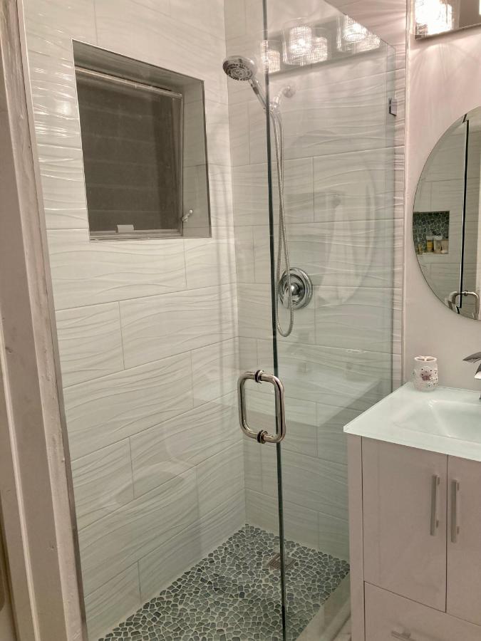 Gorgeous Beachy Chic Condo In Key Biscayne Miami Exterior photo